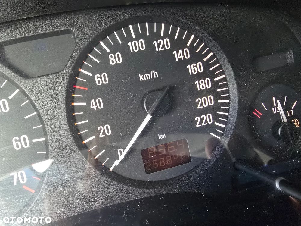 Opel Astra II 1.4 Comfort / Cool - 7