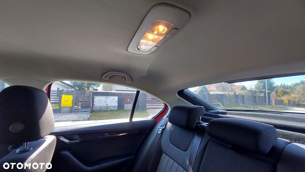 Skoda Octavia 2.0 TDI Style DSG - 12