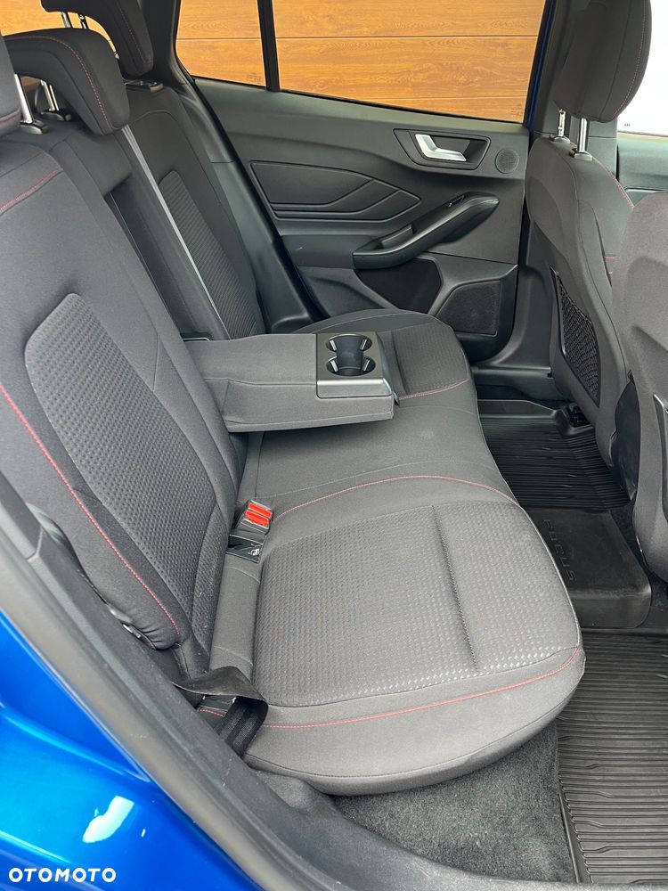 Ford Focus 1.5 EcoBoost ST-Line - 21