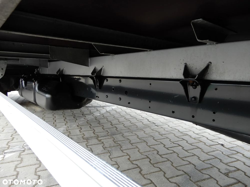 Iveco DAILY 50C18 Hi-Matic Firana Obustronna + Dach Suwany Skrzynia 6310 mm 12 Euro Palet Rozstaw Osi 4750 mm WZMACNIANY Full Opcja Wyposażenia GWARANCJA FABRYCZNA Stan Jak Nowy Gotowy Dostępny POLECAM - 19