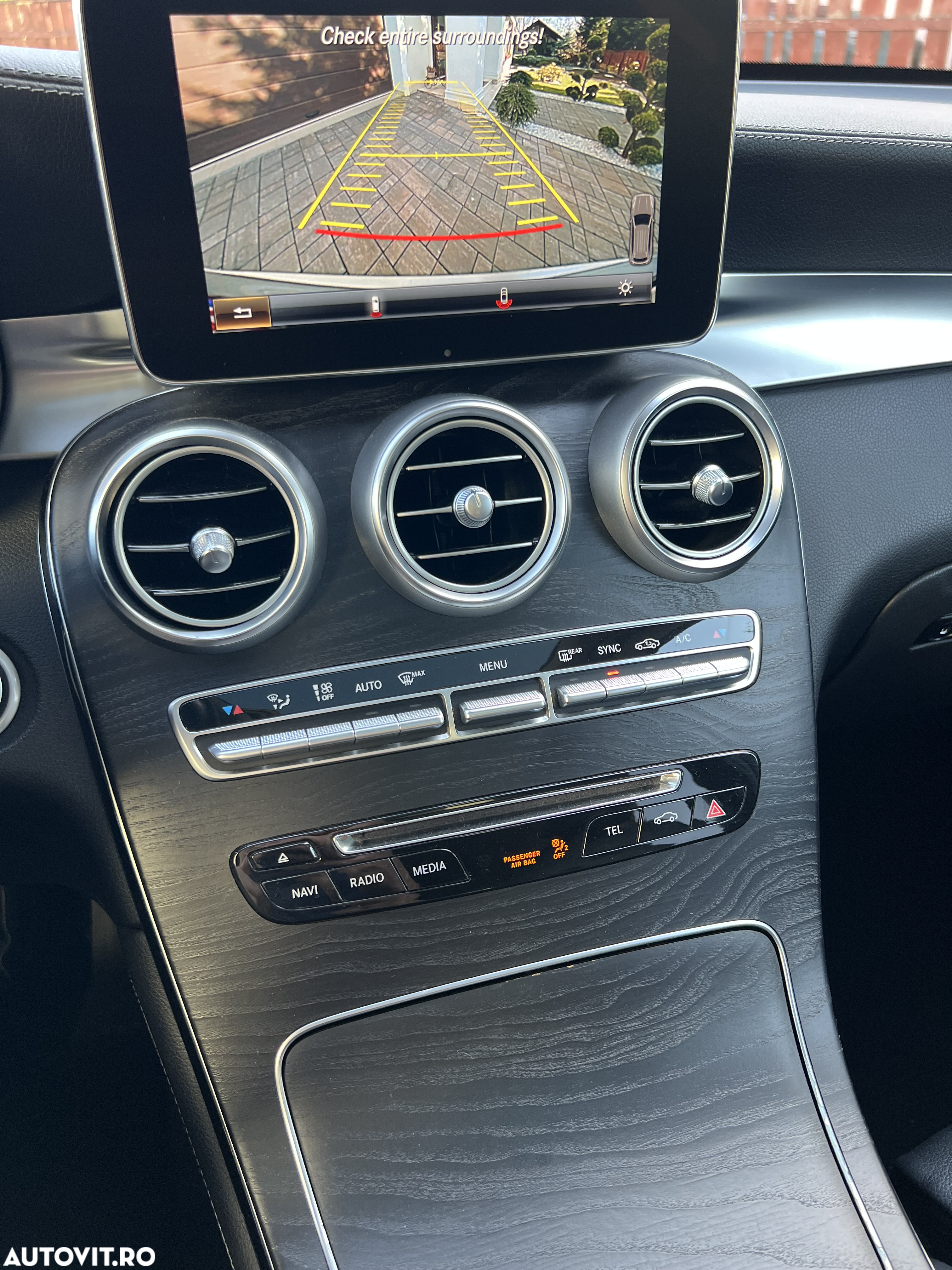 Mercedes-Benz GLC 250 d 4Matic 9G-TRONIC AMG Line - 15
