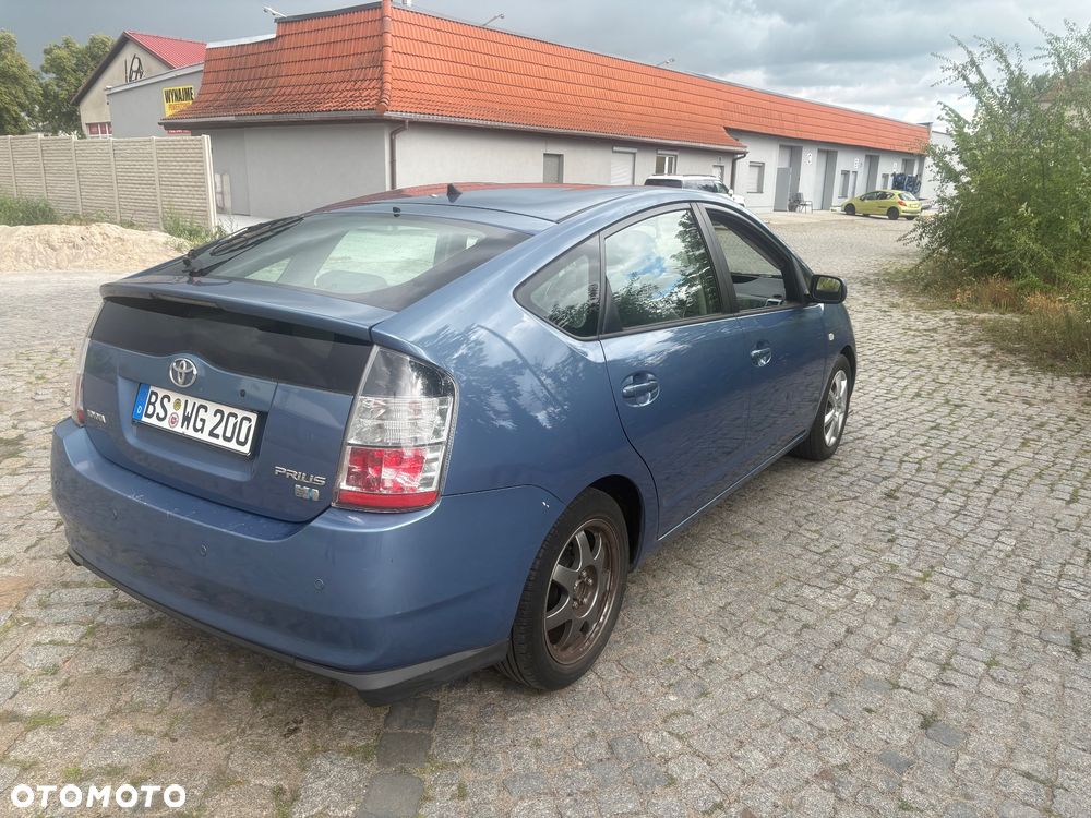 Toyota Prius 1.5 VVT-i Prestige - 8