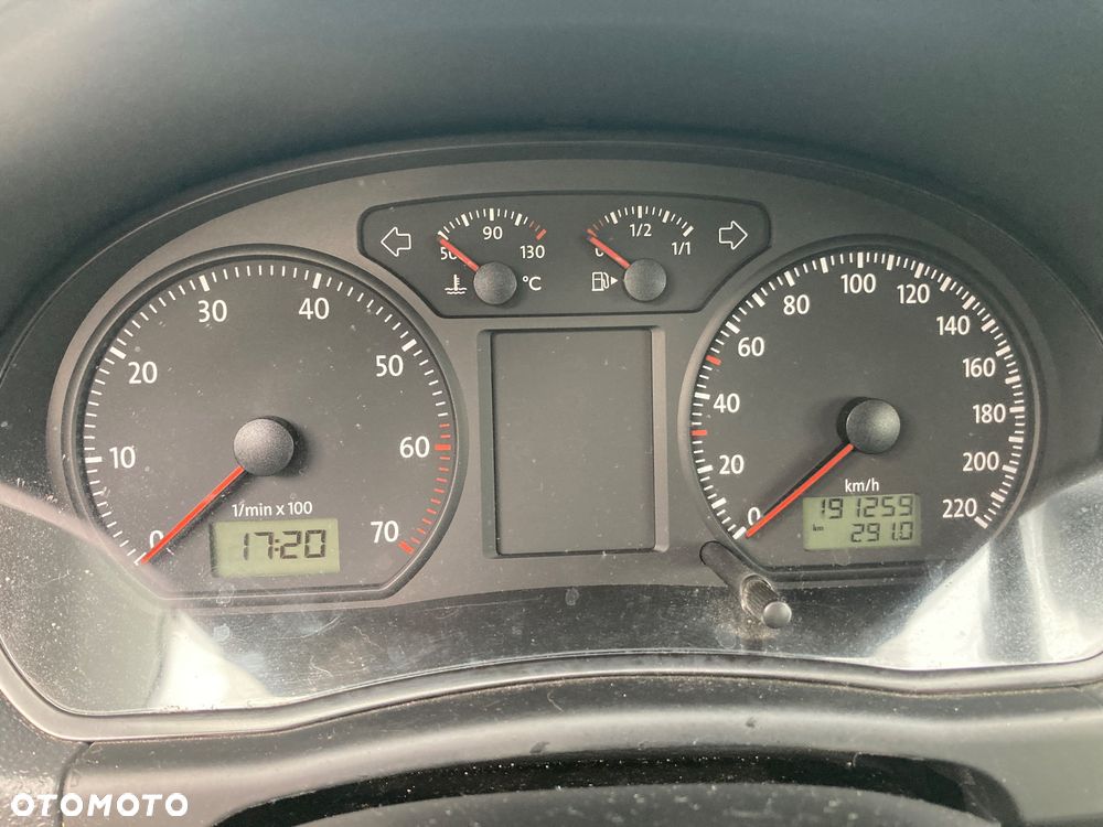 Volkswagen Polo - 6
