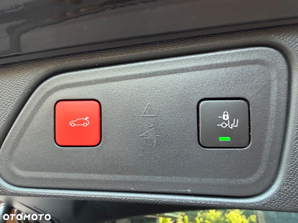 Peugeot 3008 1.5 BlueHDi GT S&S EAT8 - 25