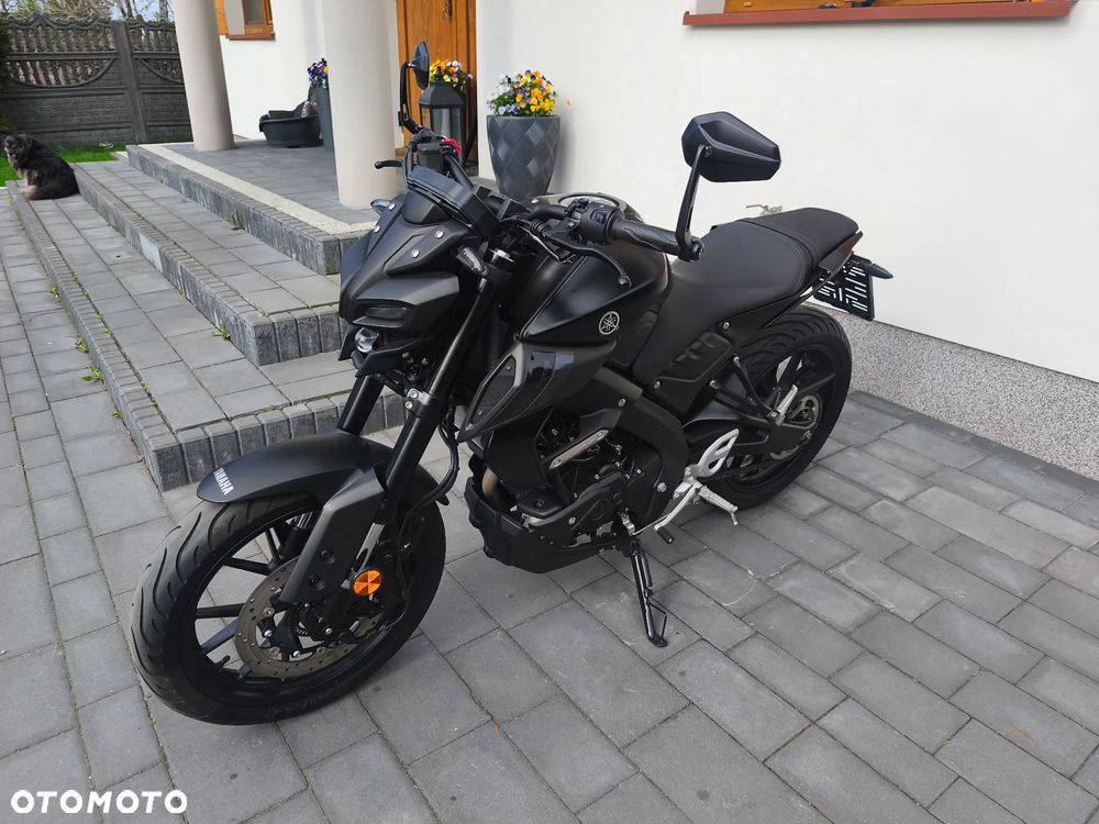 Yamaha MT - 7