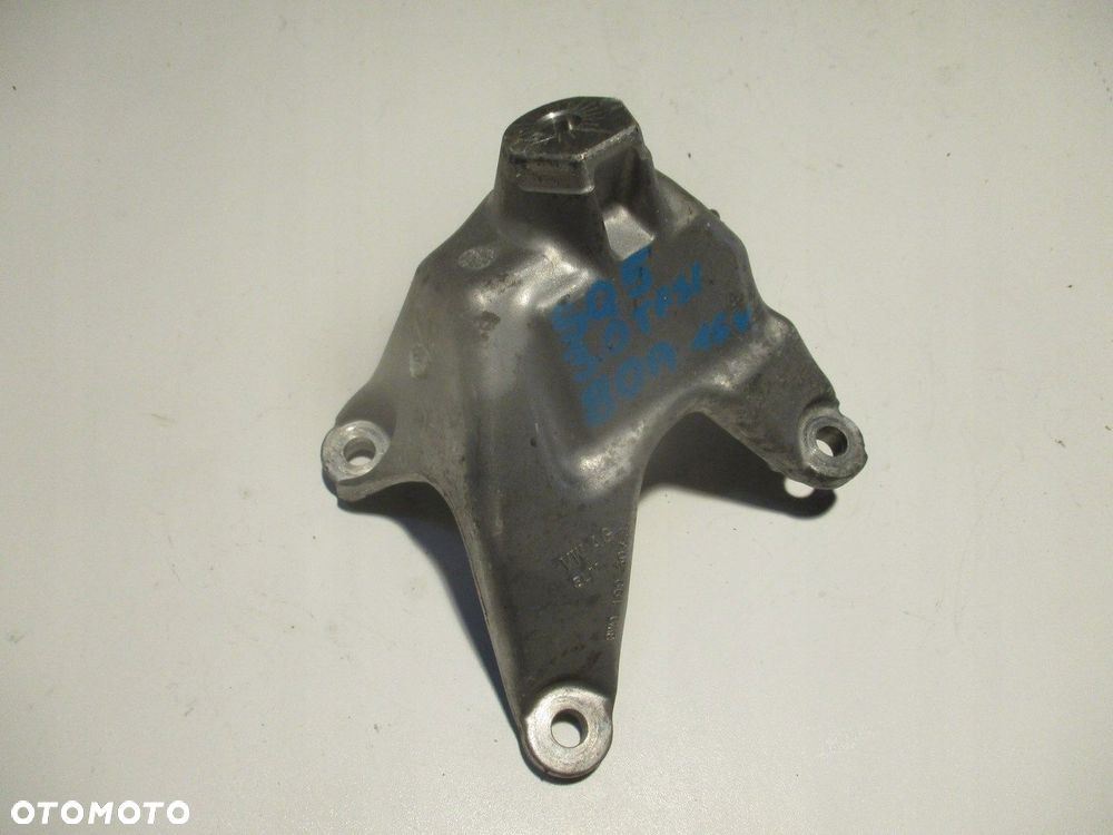 ŁAPA WSPORNIK silnika 8W0199307L - 1