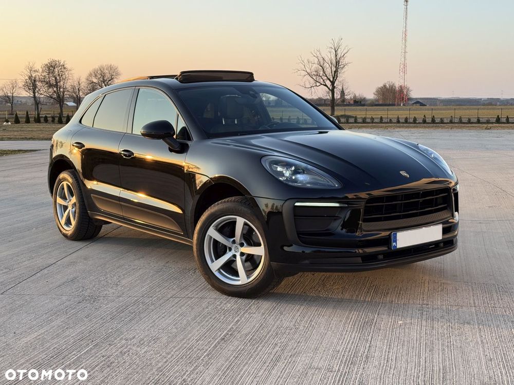 Porsche Macan Standard - 24