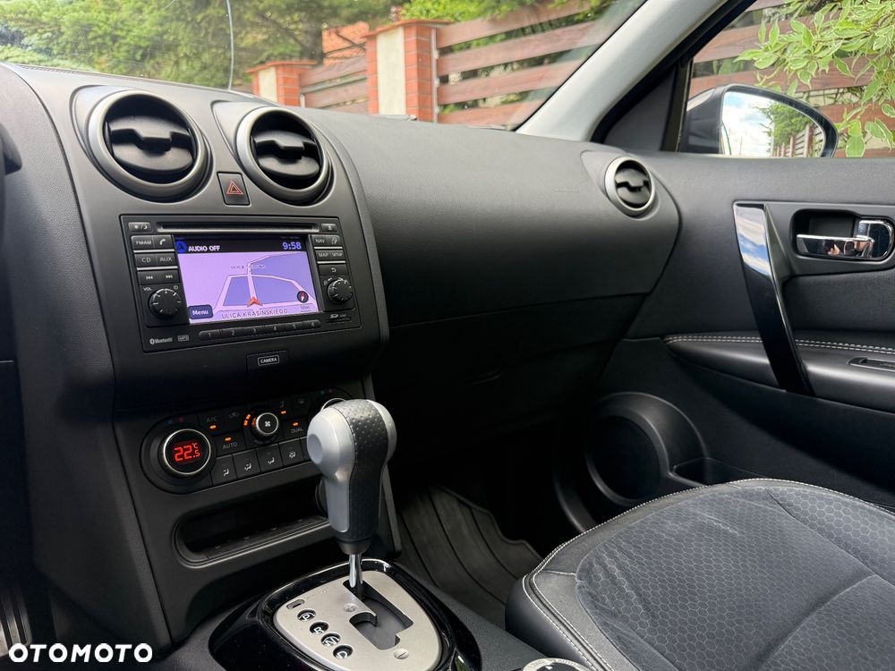 Nissan Qashqai 2.0 dCi 4x4 Tekna - 26