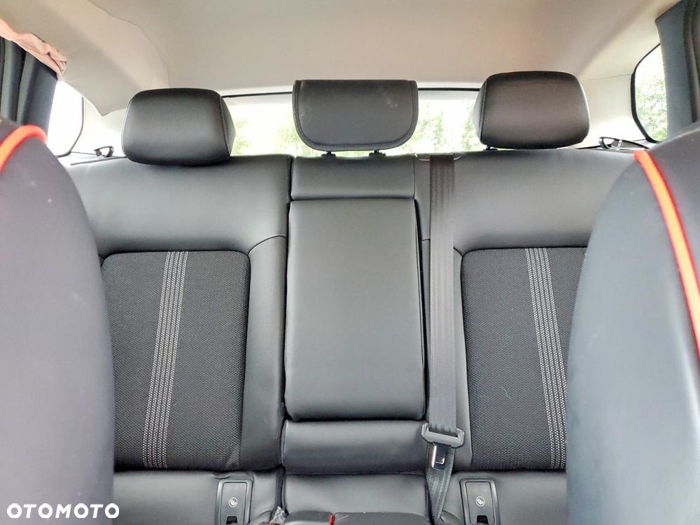 Mazda CX-50 - 11