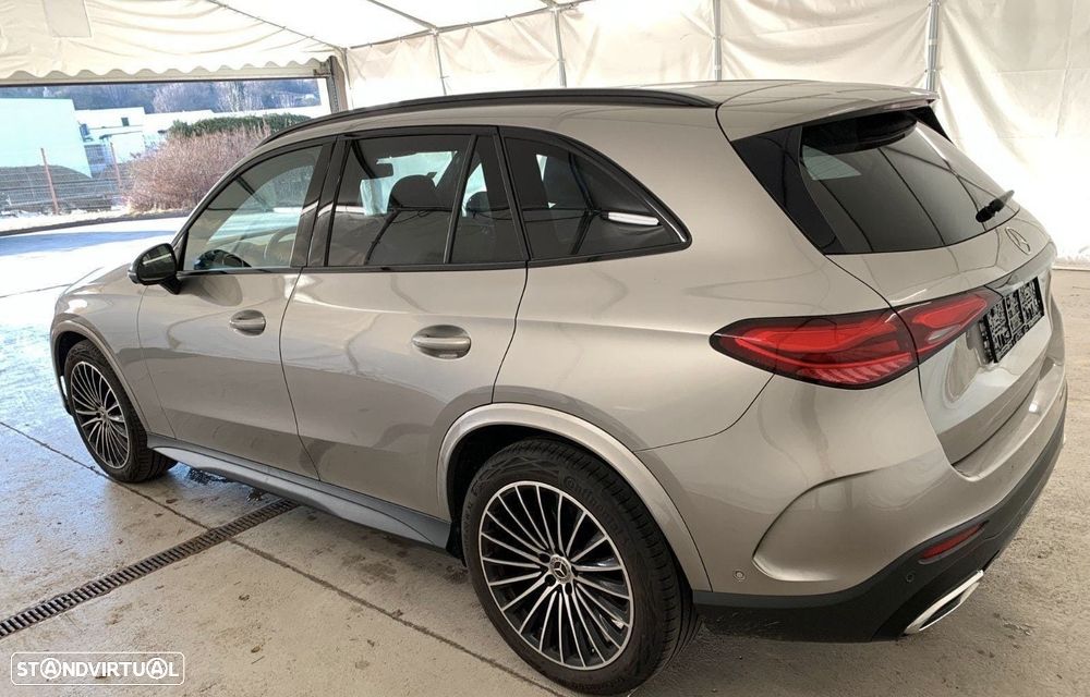 Mercedes-Benz GLC 220 d 4Matic 9G-TRONIC AMG Line Advanced - 11