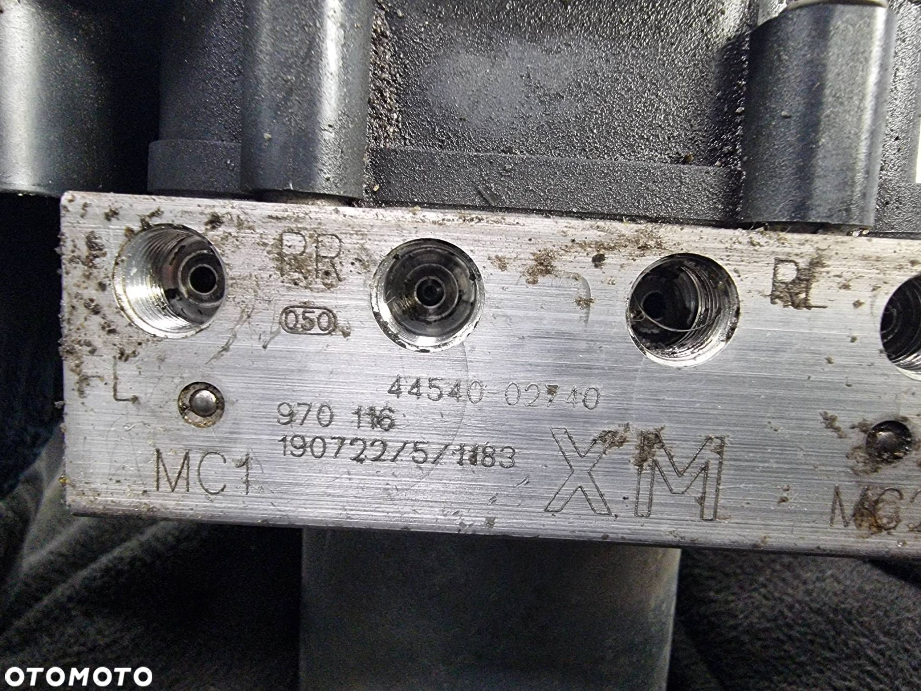 POMPA ABS HAMULCOWA TOYOTA COROLLA E21 44540-02740 - 3