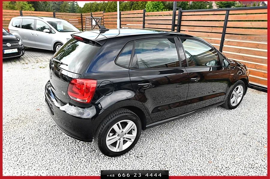 Volkswagen Polo 1.2 TSI MATCH - 13