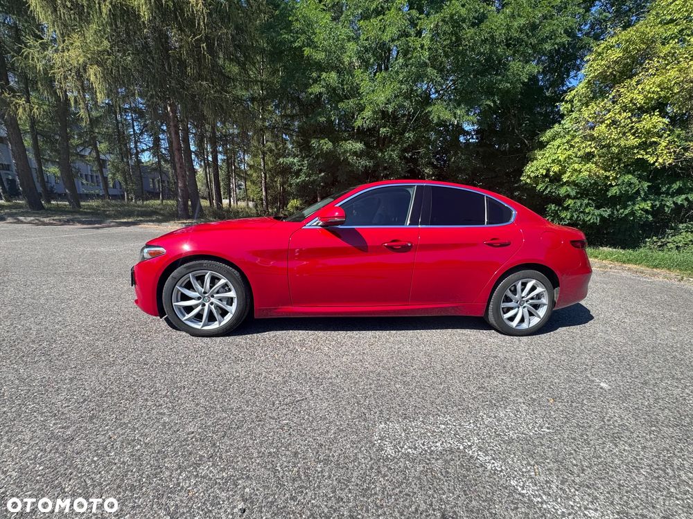 Alfa Romeo Giulia - 7