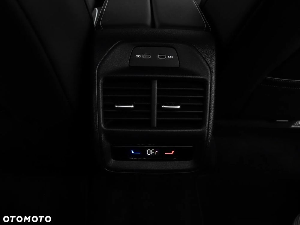 Volkswagen Passat Variant - 14