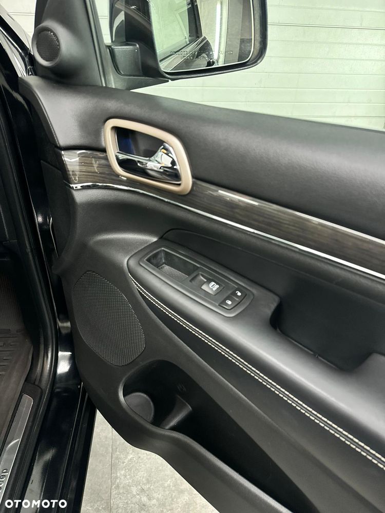 Jeep Grand Cherokee 5.7 V8 HEMI 4WD Automatik Overland - 15
