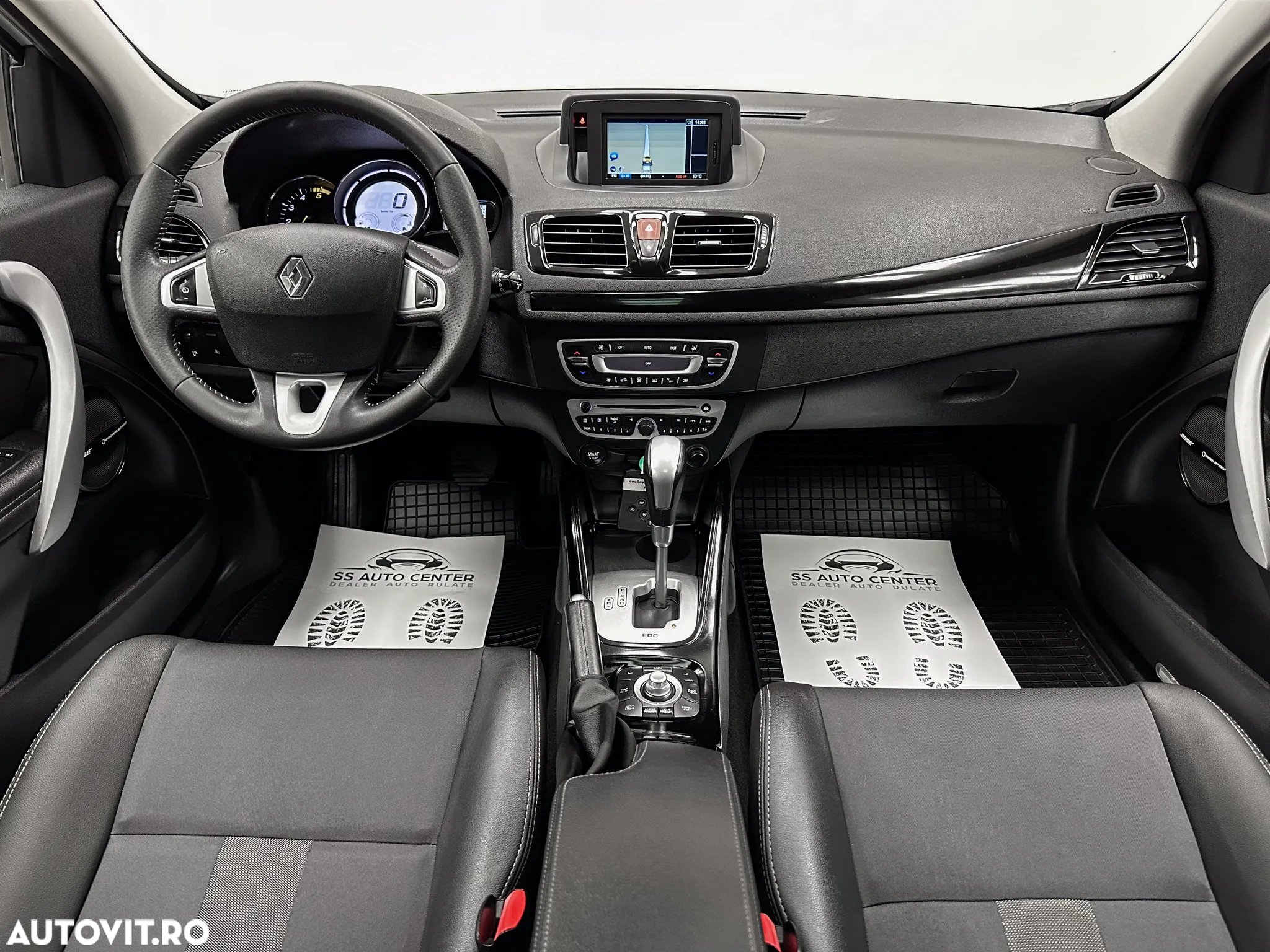 Renault Megane dCi 110 FAP EDC Bose Edition - 24