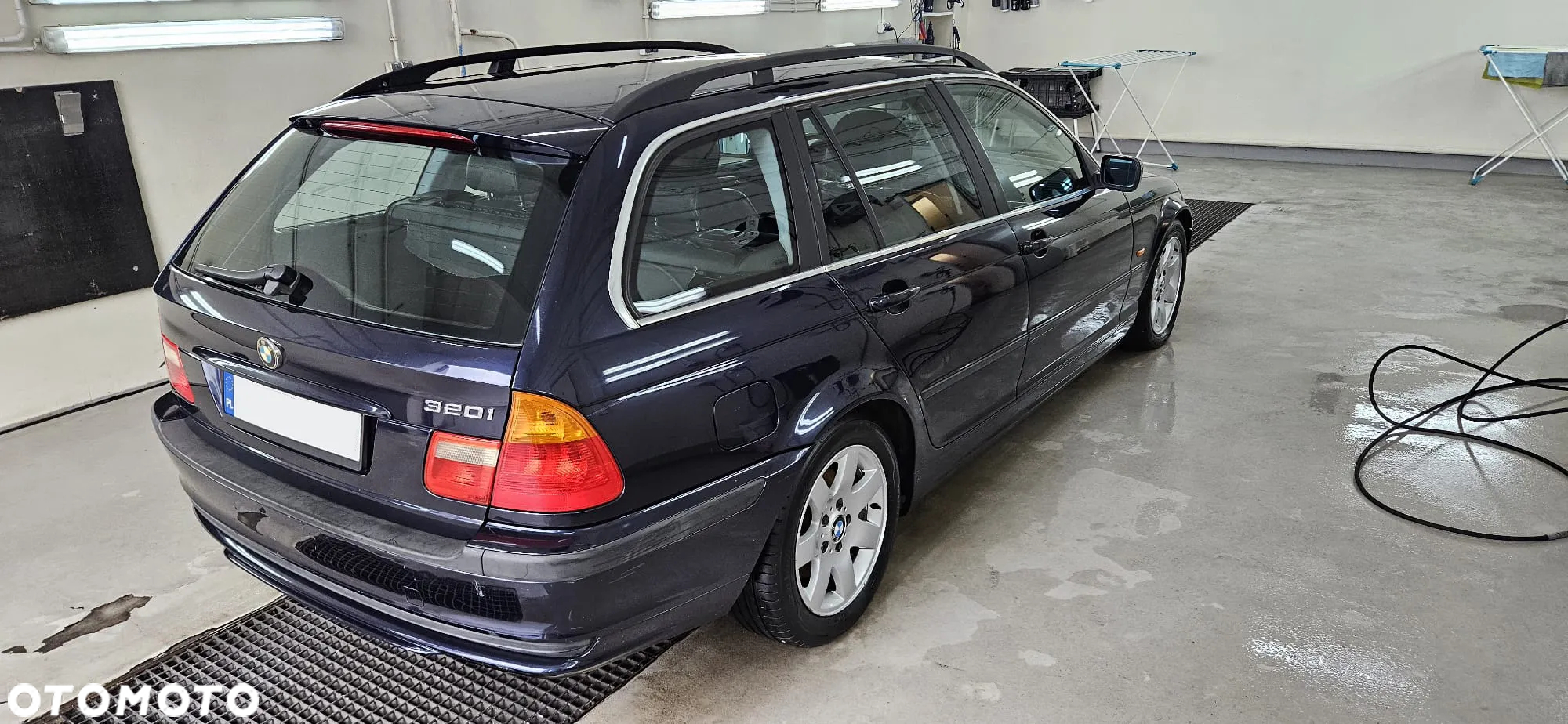 BMW Seria 3 320i - 2