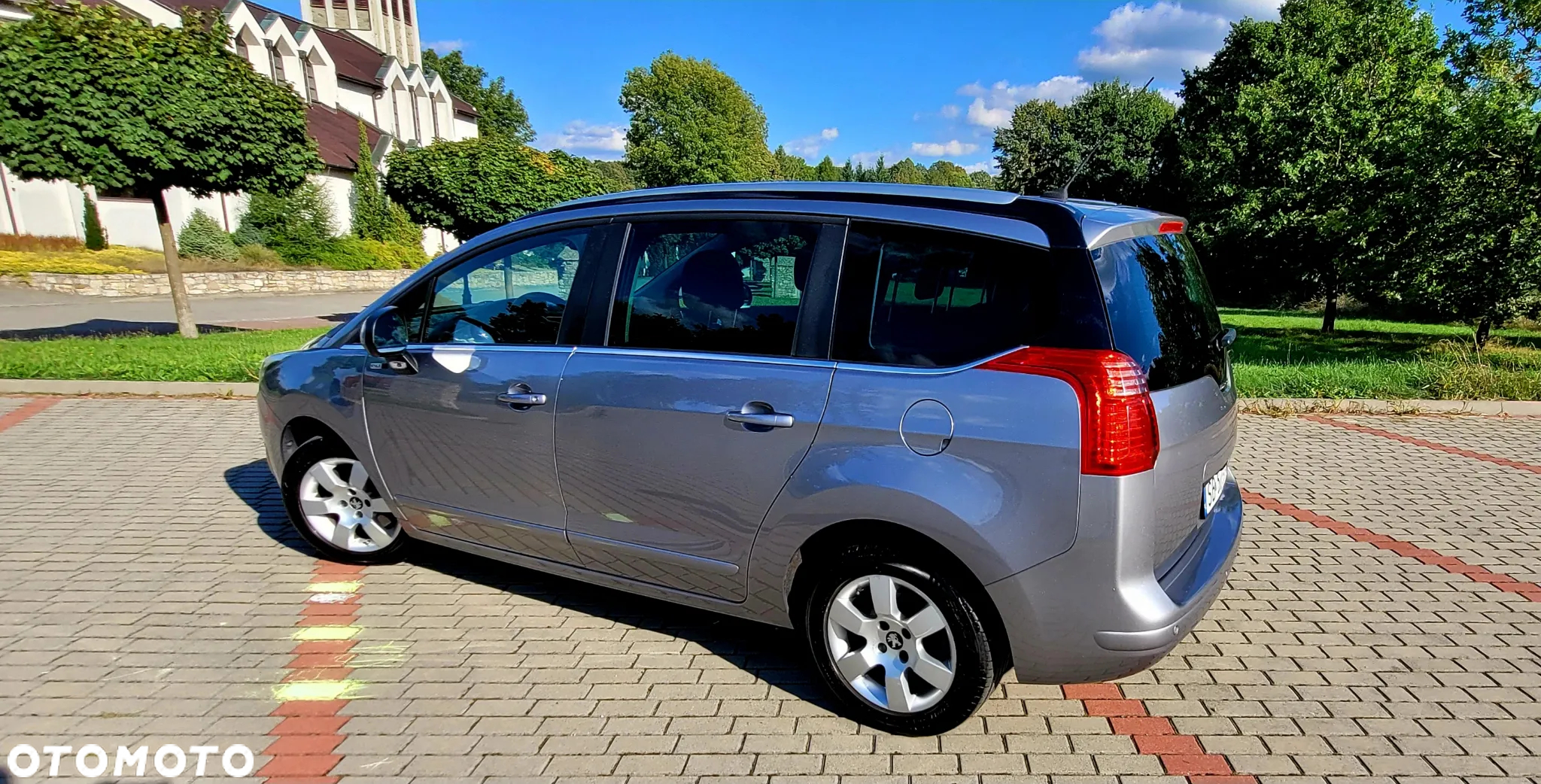 Peugeot 5008 - 2