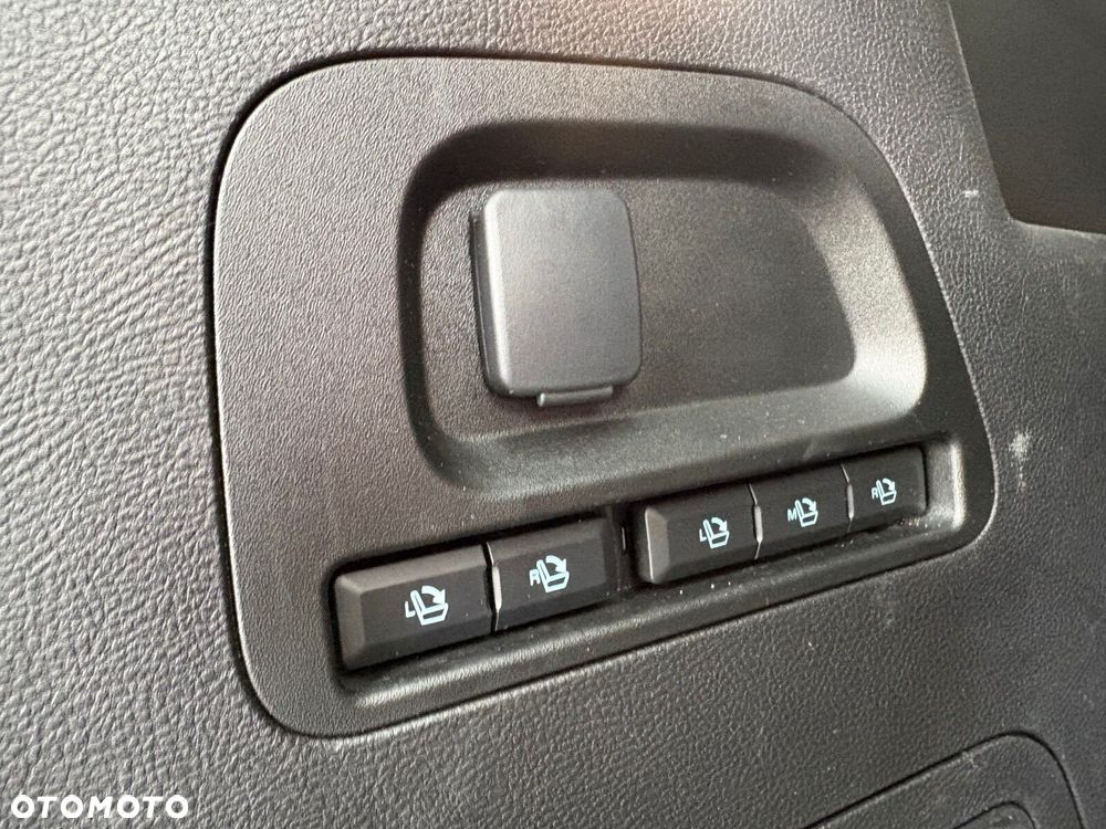 Ford S-Max - 20