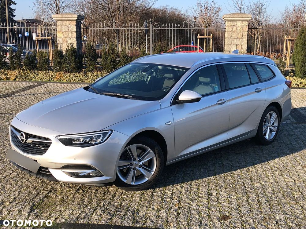 Opel Insignia - 2