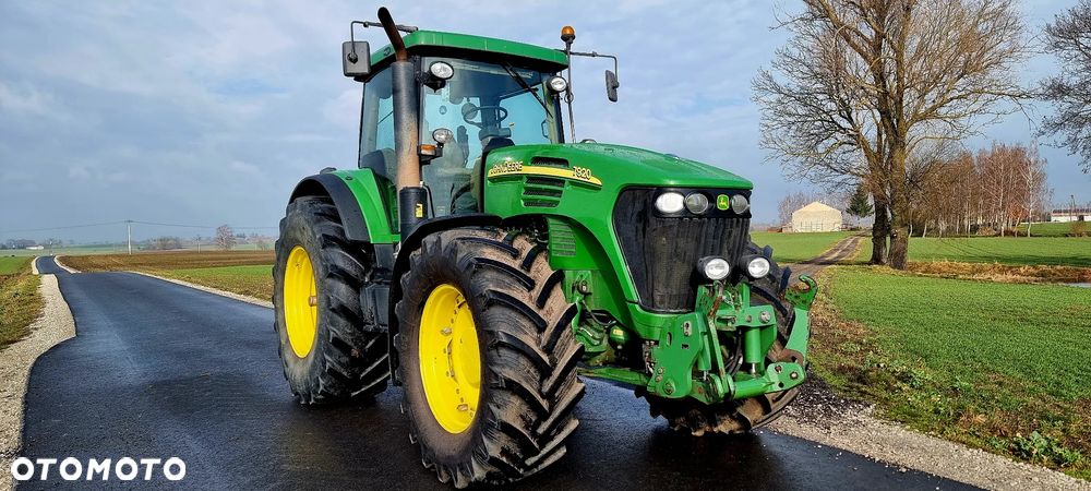 John Deere 7920 - 3