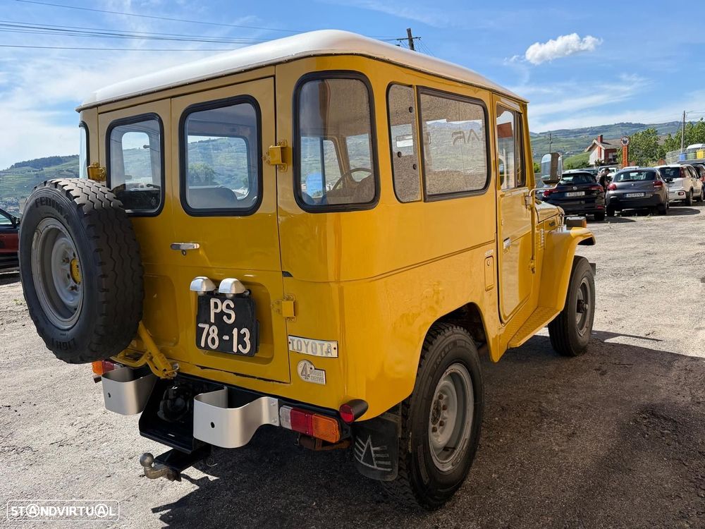 Toyota Land Cruiser - 15