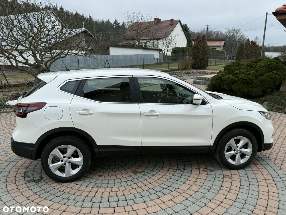 Nissan Qashqai 1.5 dCi N-WAY - 9
