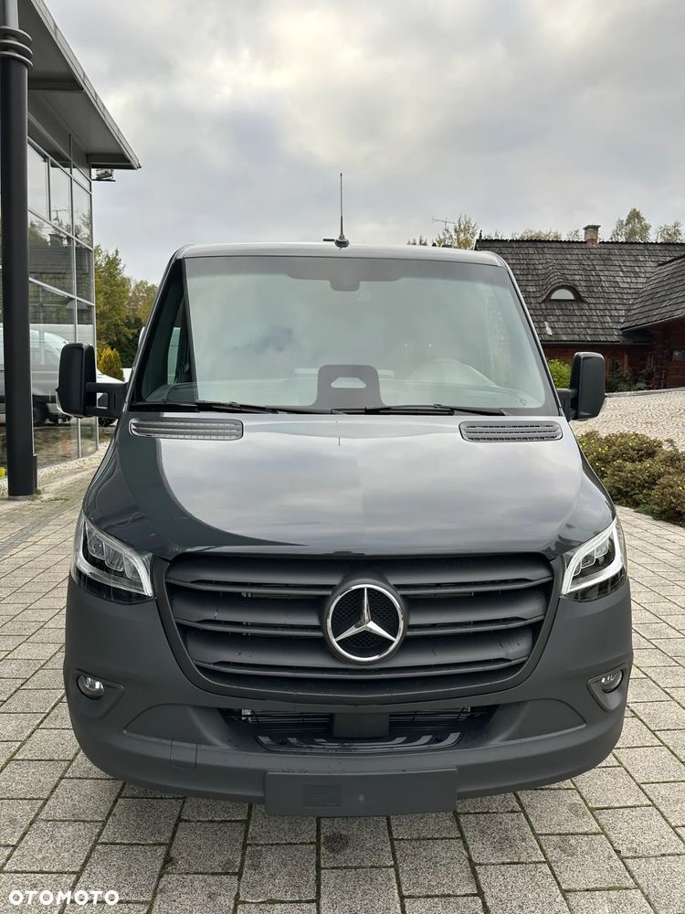 Mercedes-Benz Sprinter - 3