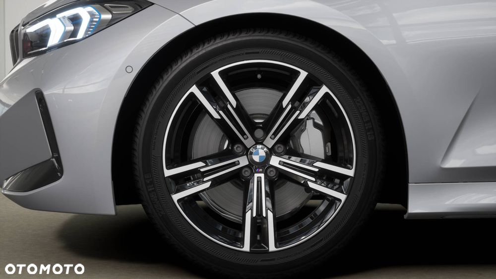 BMW Seria 3 318i M Sport - 10
