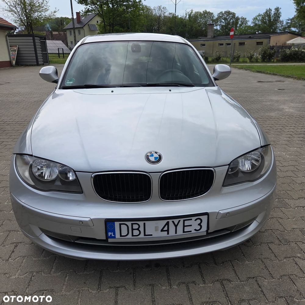 BMW Seria 1 - 8