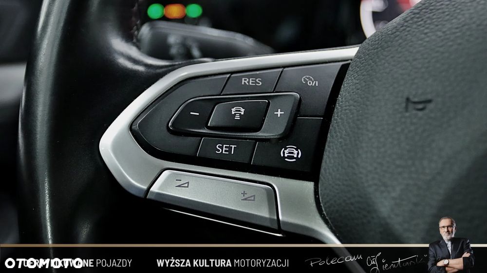 Volkswagen Golf VIII 2.0 TDI Life - 16