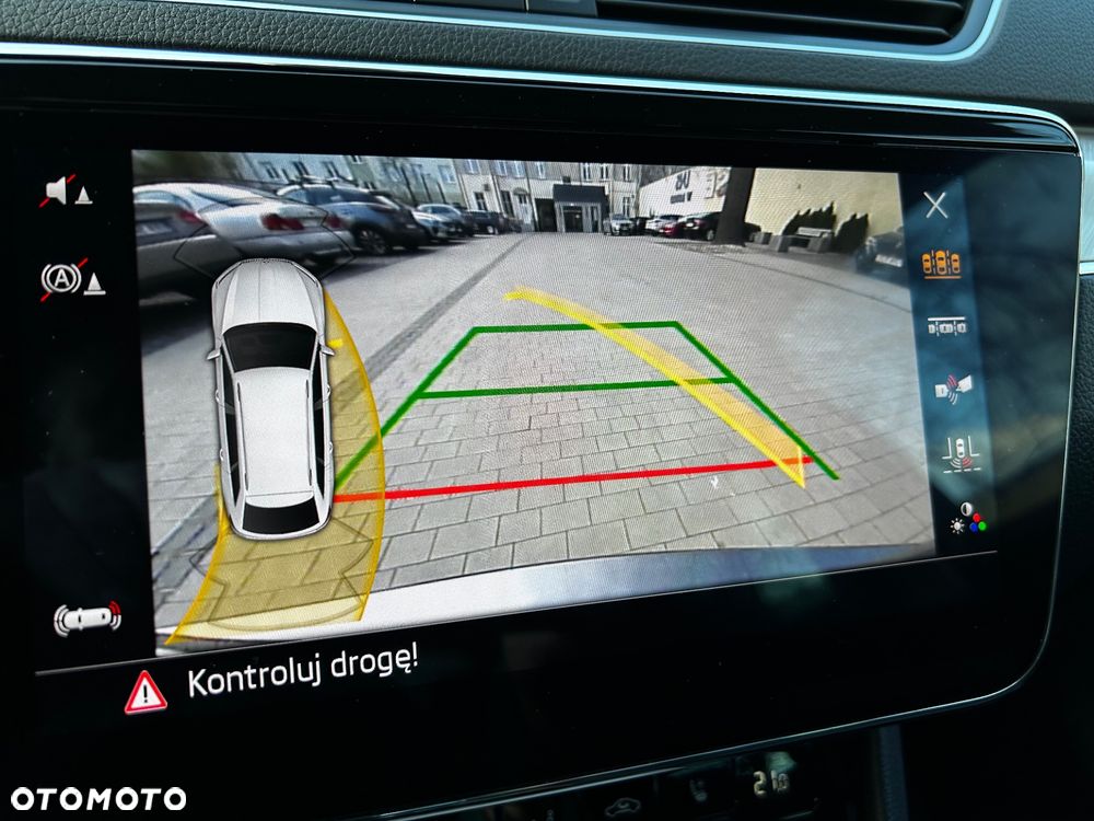 Skoda Superb 2.0 TDI SCR 4x4 L&K DSG - 26