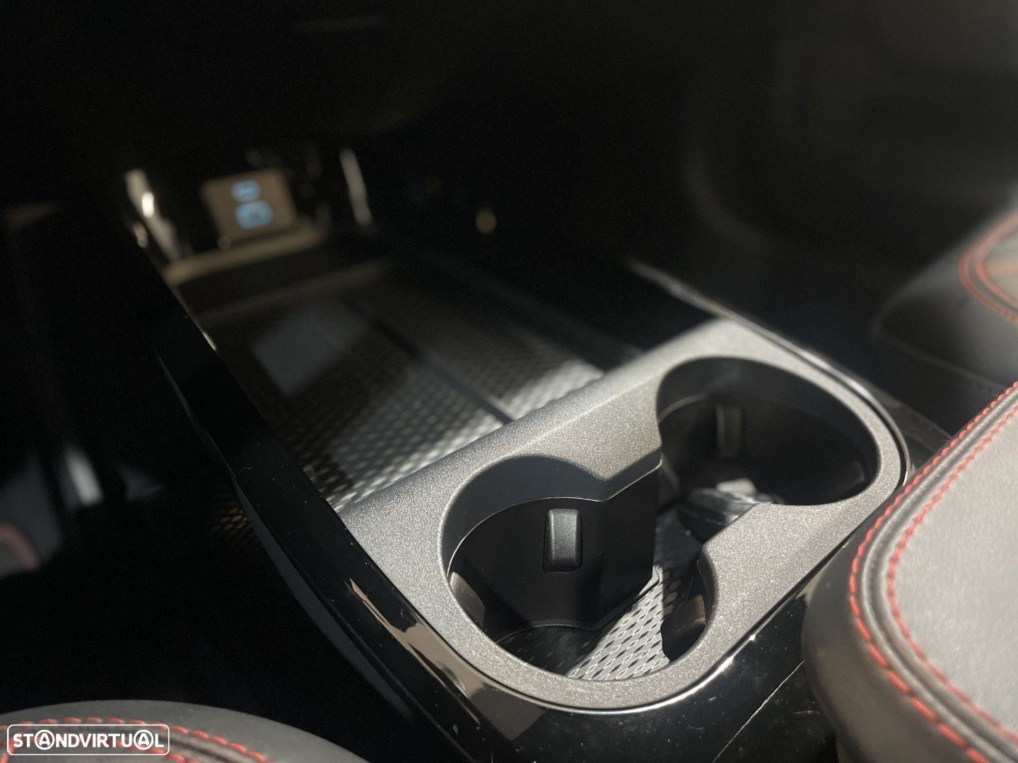 Ford Mustang Mach-E 98.7 kWh Premium AWD - 37