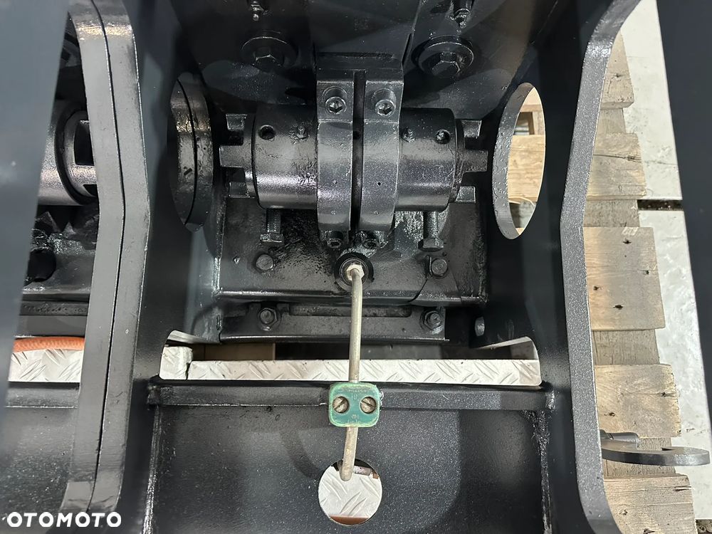 Dynapac F 141 C - 11