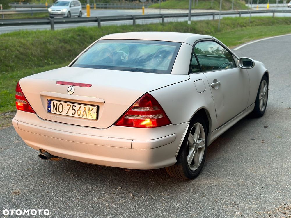 Mercedes-Benz SLK - 16