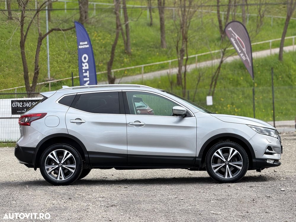 Nissan Qashqai 1.5 DCI DCT TEKNA+ - 6
