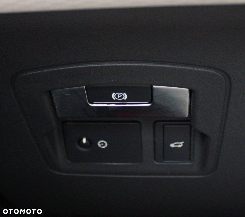 Land Rover Range Rover Velar - 13