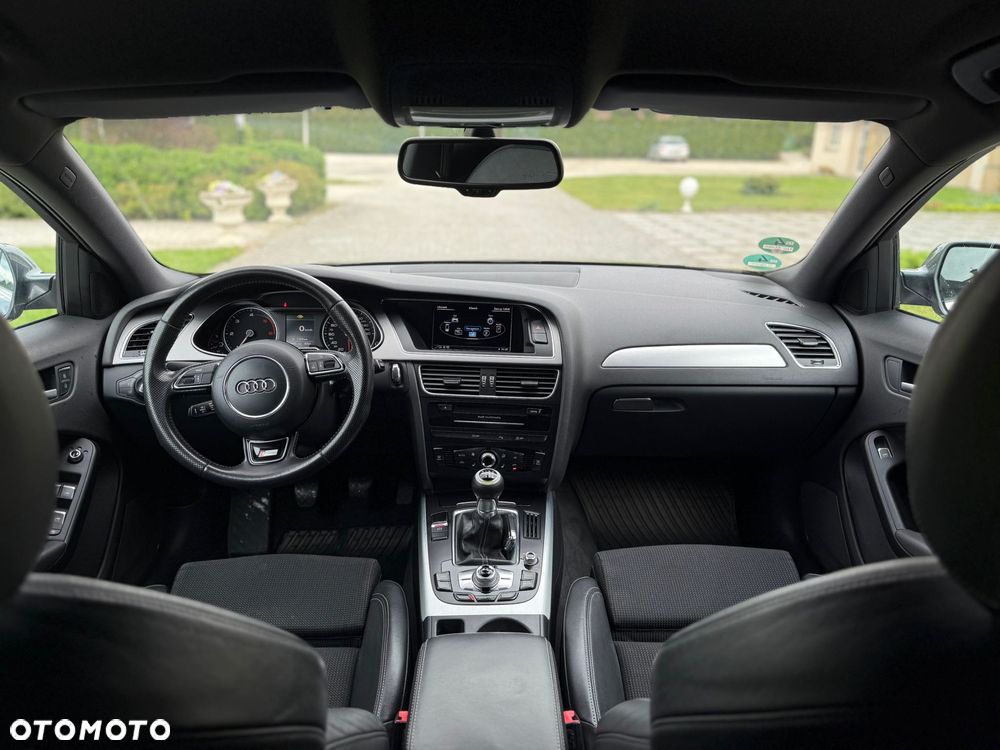 Audi A4 Avant 2.0 TDI DPF S line Sportpaket - 33