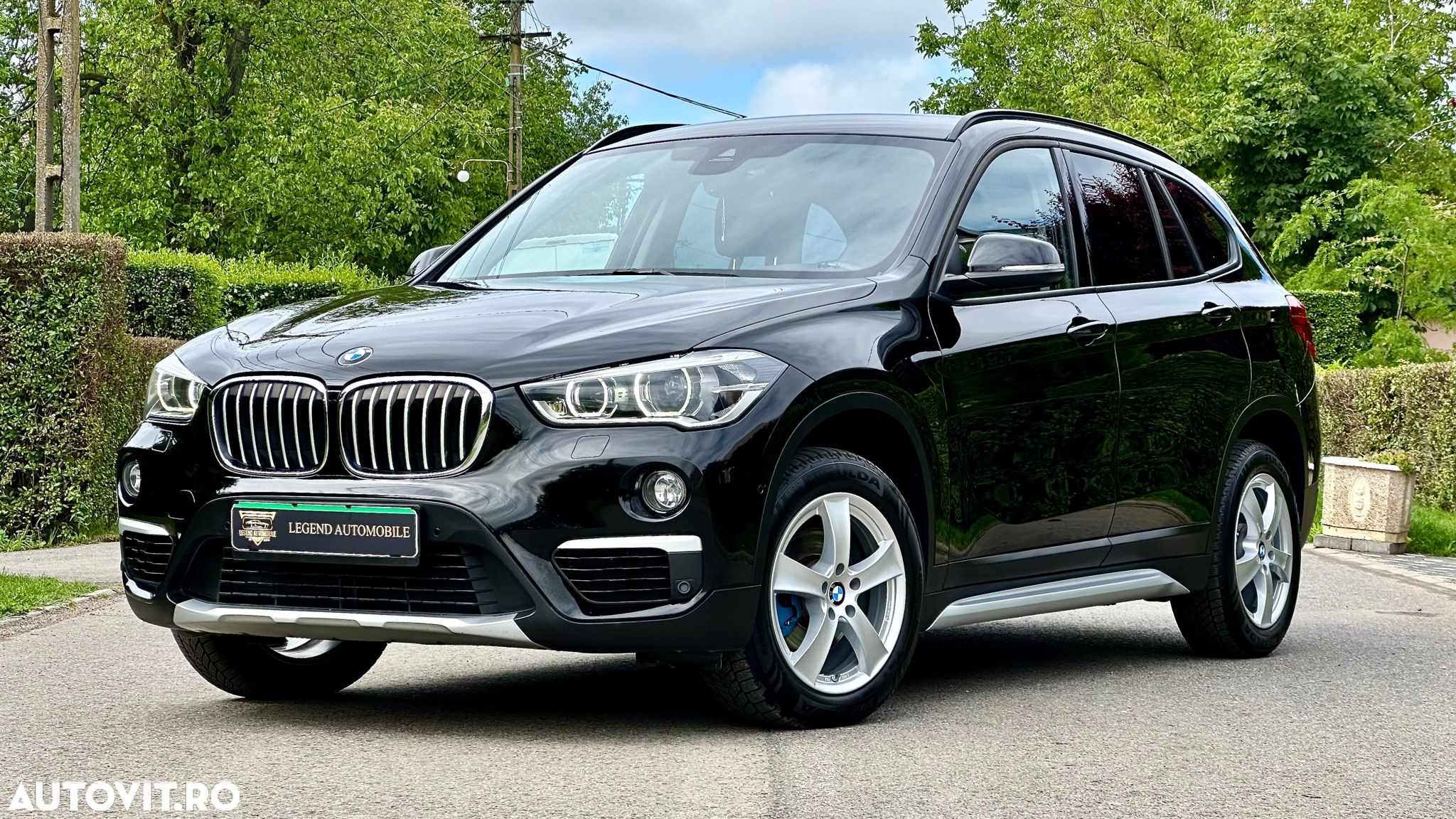 BMW X1 sDrive18d Aut. Sport Line - 1