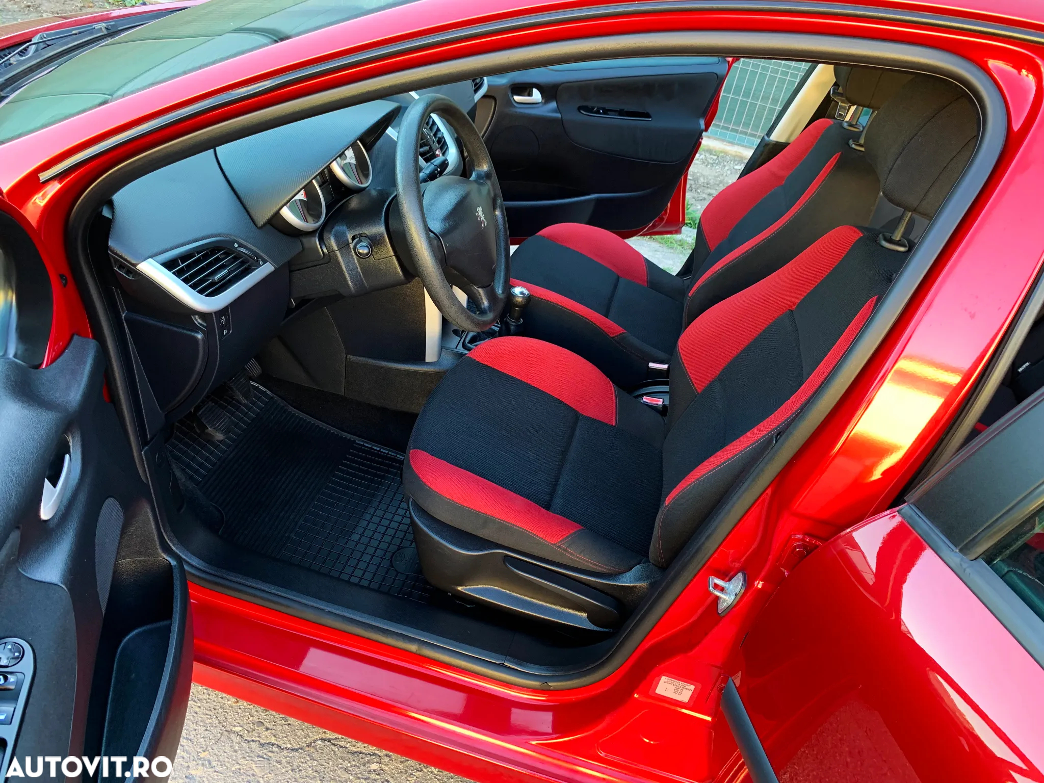 Peugeot 207 1.4E 16V Trendy - 13
