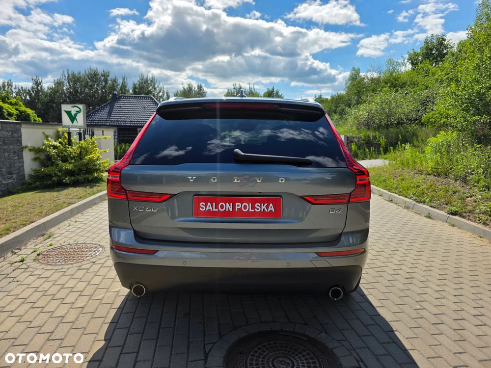 Volvo XC 60 B4 B Momentum Pro - 5