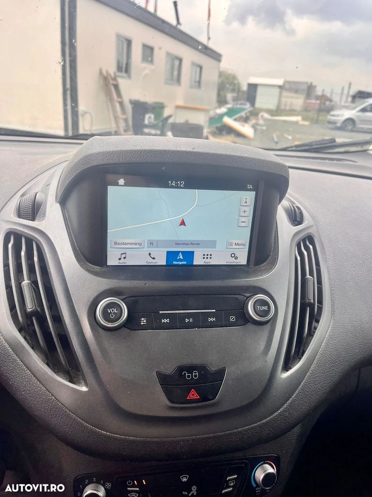 Ford Transit Connect - 7