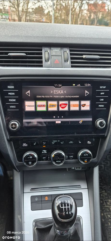 Skoda Octavia 1.4 TSI Ambition - 4