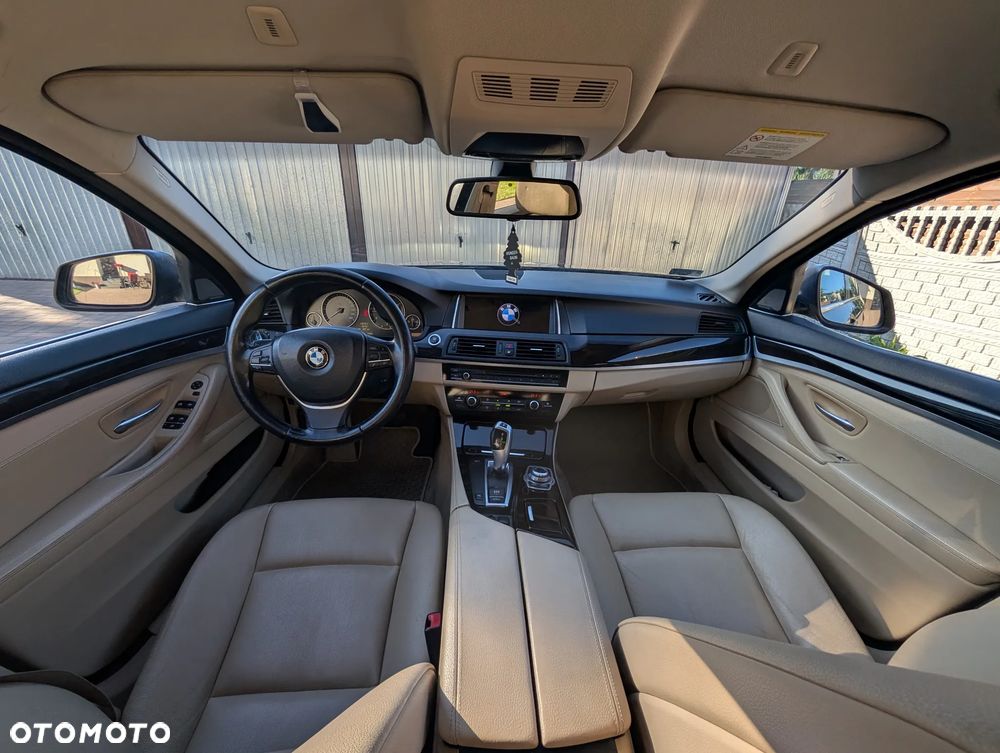 BMW Seria 5 520d - 7