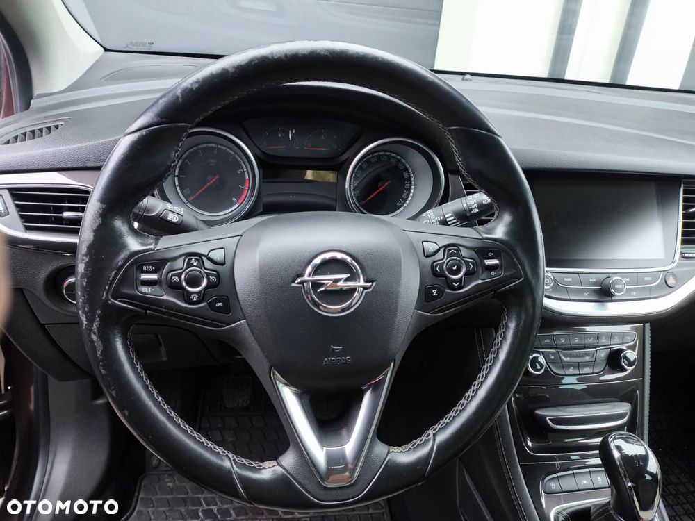 Opel Astra 1.0 T 120 Lat S&S - 21