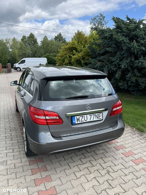 Mercedes-Benz Klasa B 180 7G-DCT Style - 14