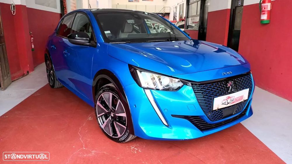 Peugeot e-208 GT - 2