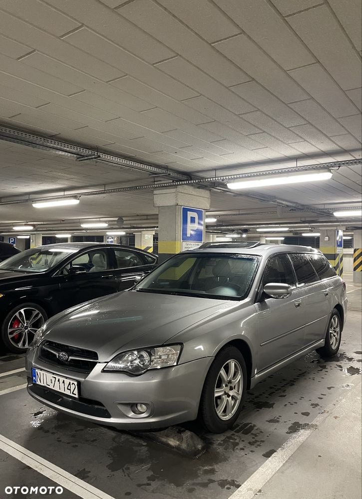 Subaru Legacy - 1