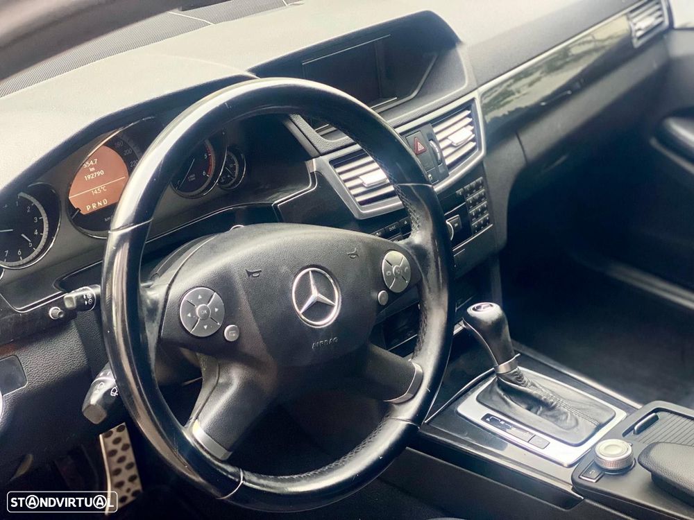 Mercedes-Benz E 220 CDi Avantgarde BE Auto. - 16