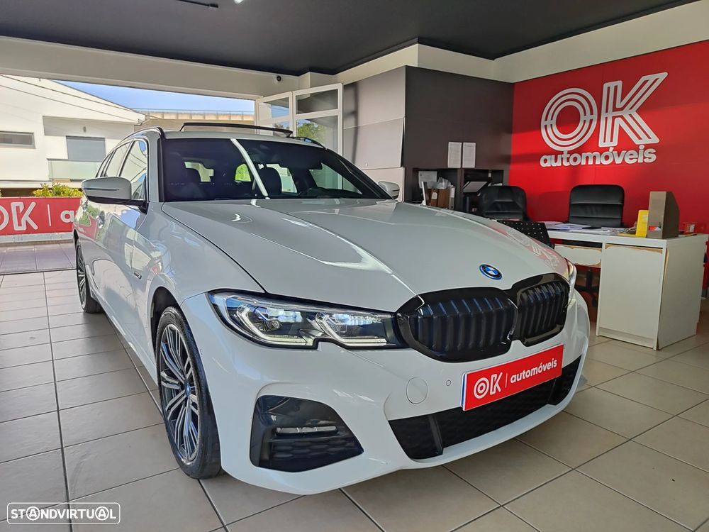 BMW 330 e Aut. M Sport - 2